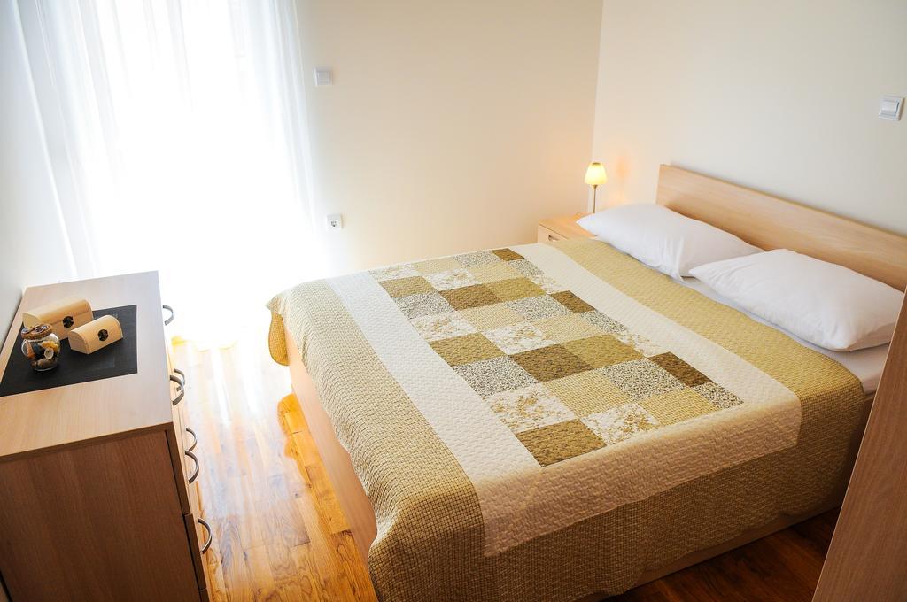 Rajic Apartament *
