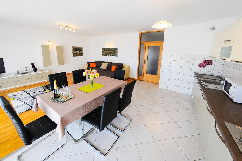 Apartament Rajic
